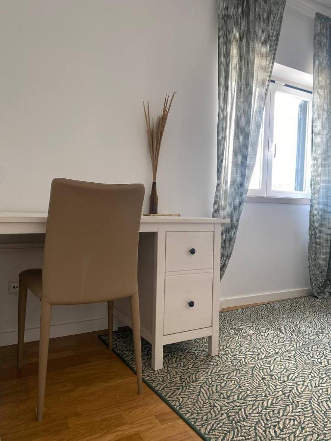 Bed and Breakfast Fremdheim à Ericeira Extérieur photo
